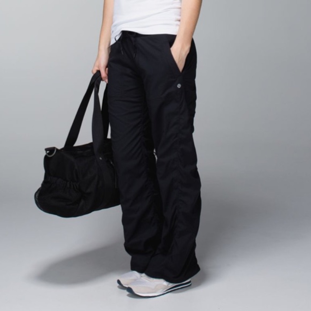 LULULEMON Studio pant black nylon